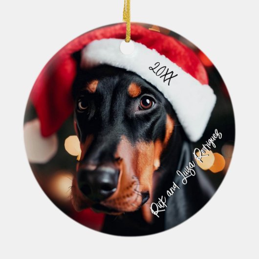 Zwart en Tan Doberman met Santa Hat Keramisch Ornament (Achterkant)