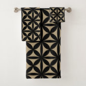 Zwart en Tan Modern / Retro Print Bad Handdoek (Insitu)
