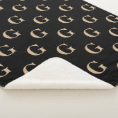 Zwart en Tan Monogram Patroon Sherpa Deken (3/4)
