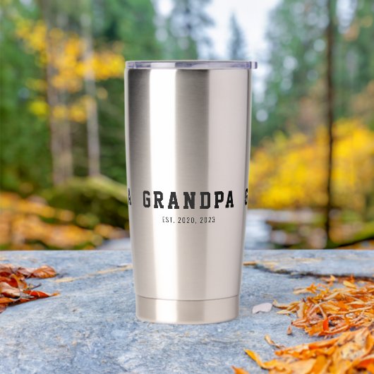 Zwart En Wit Dapper Opa Opgericht Geïsoleerde Drinkbeker (Buiten)
