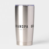 Zwart En Wit Dapper Opa Opgericht Geïsoleerde Drinkbeker (Voorkant)