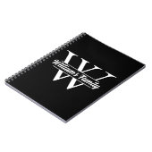 Zwart en Wit | Eenvoudige familienaam Monogram Notitieboek (Linkerzijde)