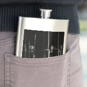 zwart en wit foto abstract heupfles (Voorbeeld)