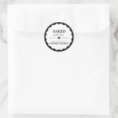 Zwart en Wit Gebakken met Liefde Schelp Sticker (Tas)