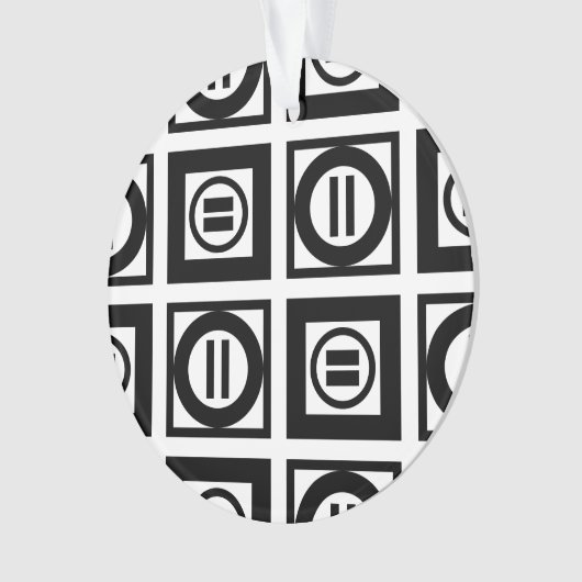 Zwart en wit Geometrisch Equal Sign Patroon Ornament (voorkant)