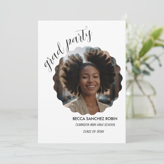 Zwart en wit klas 2025 zwart uitnodiging (Staand voorkant)