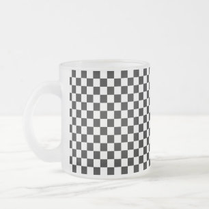 Zwart en wit klassiek schaakbord van STaylor Matglas Koffiemok