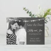 Zwart en wit krijtbord foto save the date (Staand voorkant)