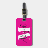 Zwart en wit modern monogram hete roze bagagelabel (Voorkant verticaal)