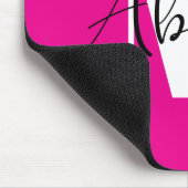 Zwart en wit modern monogram hete roze muismat (Hoek)