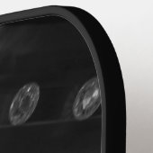 Zwart en wit pickleball paddle (Links Detail)