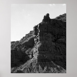 Zwart en wit Rocky Cliff verticaal 16x20 Poster
