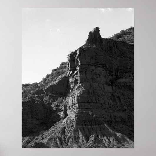 Zwart en wit Rocky Cliff verticaal 16x20 Poster (Voorkant)