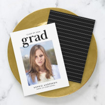 Zwart en Wit Serif Foto Grad Aankondiging