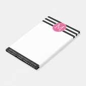 Zwart en wit Striped Patroon Hot Pink Monogram Post-it® Notes (Schuin)