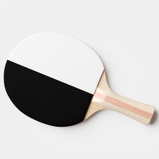 Zwart en wit tafeltennisbatje (Zijkant)