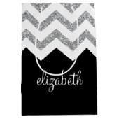 Zwart en zilver Glitter Print Chevrons en naam Medium Cadeauzakje (Voorkant)