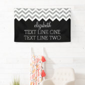 Zwart en zilver Glitter Print Chevrons en naam Spandoek (Insitu)