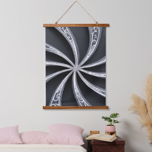 Zwart en zilveren wiel hangend wandkleed (Slaapkamer)