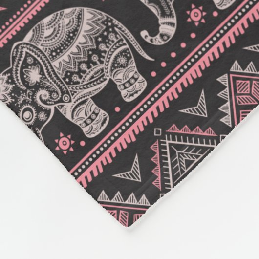 Zwart etnisch olifantenpatroon fleece deken (Hoek)