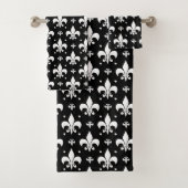Zwart Fleur-de-lis Patroonontwerp Bad Handdoek (Insitu)