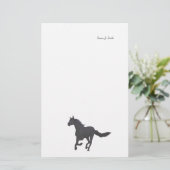 Zwart galopperend paard briefpapier (Staand voorkant)