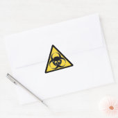 Zwart-geel biohazard-symbool en schedel sticker (Envelop)