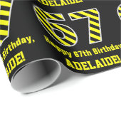 Zwart & Geel Gestreept "67"; 67e Verjaardag + Naam Cadeaupapier (Rol Hoek)