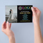 Zwart Geel Logo Foto's Promo Small Business Flyer (Hand)