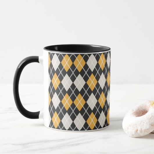 Zwart-geel naadloos argyle-patroon mok (Met donut)