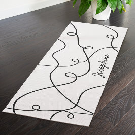 Zwart geometrisch luspatroon en naam yogamat
