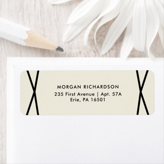 Zwart Geometrisch op Ecru Etiket (Insitu)