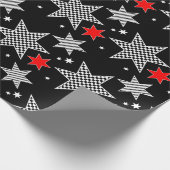 Zwart gesneden draden rood ompakken cadeaupapier (Hoek)