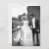 Zwart Gewoon getrouwd Elegant Eenvoudige Bruiloft  Kaart (Voorkant)