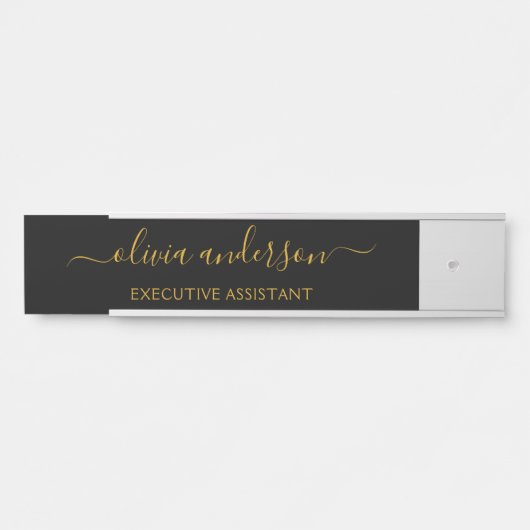 Zwart Gold Modern Script Girly Monogram Naam Deurbordje (Voorkant)