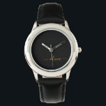 Zwart Gold Modern Script Girly Monogram Naam Horloge<br><div class="desc">Black and Gold Simple Script Monogram Name Watch. Dit maakt de perfecte liefhebbende 16 verjaardag,  bruiloft,  vrijgezellenfeest,  verjaardagsdag,  baby shower of vrijgezellenfeest voor iemand die van luxe glam en stijl houdt.</div>