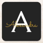 Zwart Gold Modern Script Girly Monogram Naam Kartonnen Onderzetters<br><div class="desc">Zwart en goudvormig zwart-witmonogram met naam papieren Onderzetters. Dit maakt het perfecte afstuderen,  de verjaardag,  de bruiloft,  het vrijgezellenfeest,  de verjaardag,  het baby shower of het bachelorette feest cadeau voor iemand die van glam luxe en chic stijlen houdt.</div>