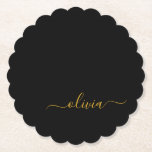 Zwart Gold Modern Script Girly Monogram Naam Kartonnen Onderzetters<br><div class="desc">Zwart en goudvormig zwart-witmonogram met naam papieren Onderzetters. Dit maakt het perfecte afstuderen,  de verjaardag,  de bruiloft,  het vrijgezellenfeest,  de verjaardag,  het baby shower of het bachelorette feest cadeau voor iemand die van glam luxe en chic stijlen houdt.</div>