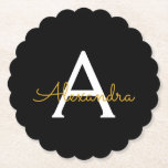 Zwart Gold Modern Script Girly Monogram Naam Kartonnen Onderzetters<br><div class="desc">Zwart en goudvormig zwart-witmonogram met naam papieren Onderzetters. Dit maakt het perfecte afstuderen,  de verjaardag,  de bruiloft,  het vrijgezellenfeest,  de verjaardag,  het baby shower of het bachelorette feest cadeau voor iemand die van glam luxe en chic stijlen houdt.</div>