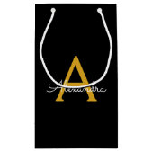 Zwart Gold Modern Script Girly Monogram Naam Klein Cadeauzakje (Achterkant)