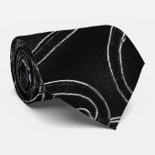 Zwart-gotisch barokvormig draaipatroon stropdas (Opgerold)