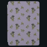 Zwart Gotisch Roos Bloemenmotief iPad Air Cover<br><div class="desc">en gotische bloemenhoes van de iPad met illustratie van zwarte rozen met groen in een motief. De achtergrond is paars.</div>