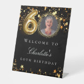 Zwart goud 60e foto verjaardagsfeestje welkom reclamebord met voetstuk (Voorkant)