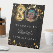 Zwart goud 80ste foto verjaardagsfeestje welkom reclamebord met voetstuk (Insitu)