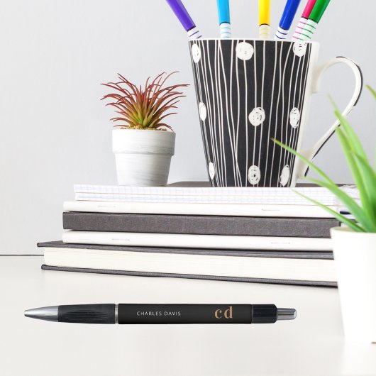 Zwart goud aangepaste monogram naam minimalistisch pen