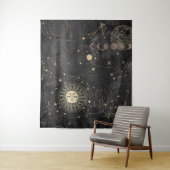 Zwart goud astrologisch patroon wandkleed (In situ)