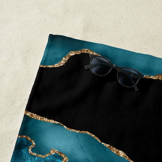 Zwart Goud & Blauwgroen Agaat, Monogram & Witte Na Strandlaken (In situ)