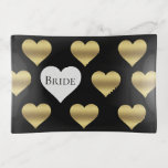 Zwart & Goud Bruiloft Vrijgezellenfeest Party Sierschaaltjes<br><div class="desc">Het perfecte cadeau voor de bruid om te zijn! Deze zwarte en gouden trinket lade is perfect om uw speciale sieraden te houden. Personaliseer het zoals u kiest, deze dienbladen komen in een assortiment van grootte en kunnen om het even welke kleur zijn! Perfect om te coördineren met uw feestthema,...</div>