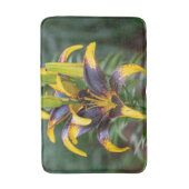 Zwart Goud Hybride Aziatische Lelie, Bloemenfotogr Badmat (Voorkant Verticaal)