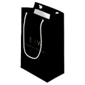 Zwart Goud Modern Minimalistisch Monogram Naam Klein Cadeauzakje (Voorkant Gekanteld)